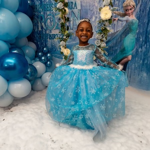 Déguisement Reine Des Neiges Princesse Elsa – Robe, Couronne, Bijoux, Baguette – 5 Tailles – Cadeau Fille 3-8 Ans – Carnaval, Halloween, Noël