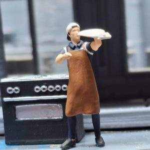 Miniature Figure Exhibitionist Scale 1/64 or 1/87 for Diecast and