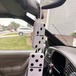 Isaura added a photo of their purchase