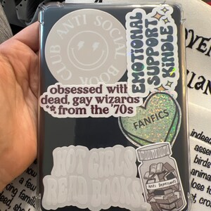 Analyssa added a photo of their purchase