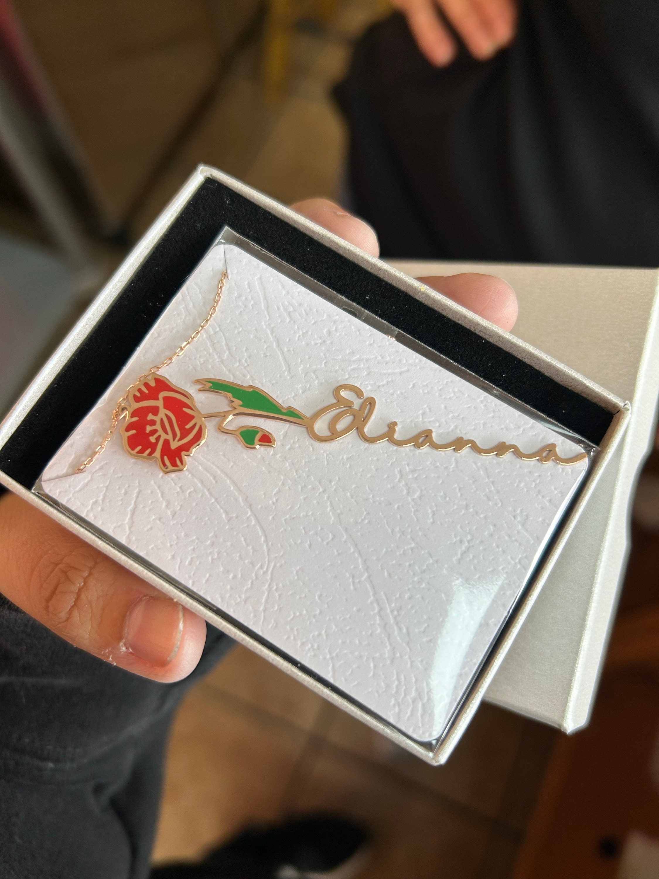 Personalisierte Geburtsblumenkette, personalisierte Namenskette, florale Namenskette, personalisierter Namensschmuck, personalisierte Geschenke für sie, Geburtstagsgeschenke