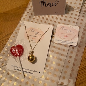 Elodie added a photo of their purchase