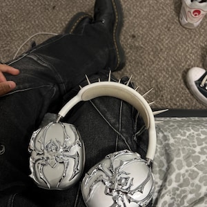 Carlos added a photo of their purchase