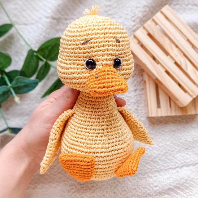 かぎ針編みのパターン - アヒルの子、あみぐるみ (ENG、FR、PT、RUS