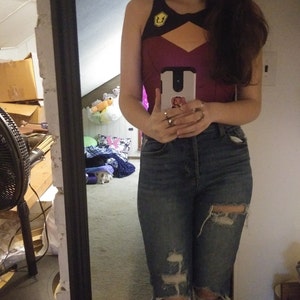 Victoria added a photo of their purchase