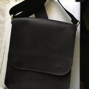 RUBEN added a photo of their purchase