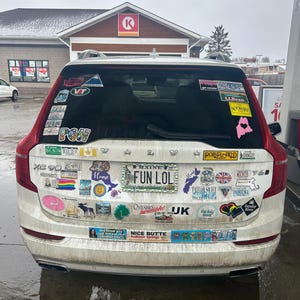 Very added a photo of their purchase