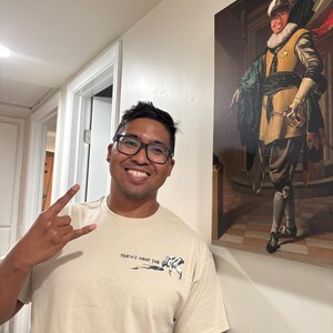 Arturo added a photo of their purchase