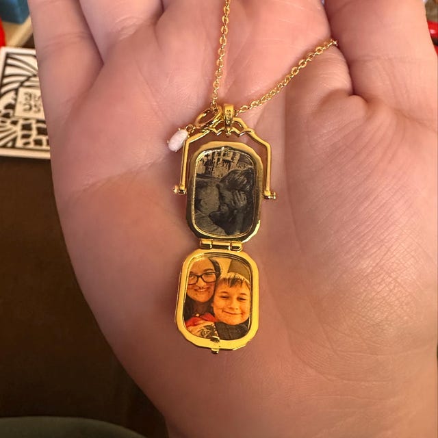 Gold Victorian Locket Necklace: Personalized Photo Pendant