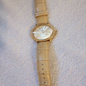 Belen added a photo of their purchase