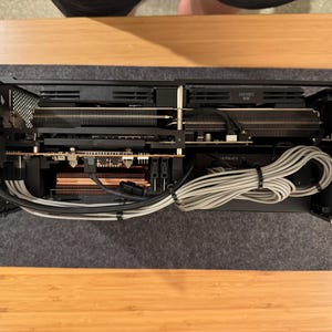 カスタマイズされたCorsairフルモジュラー電源ケーブル、スリーブ付き