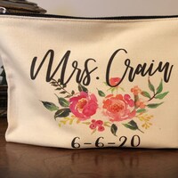 Bride Makeup Bag, Bridal Gift, Personalized Wedding Gift, Bridal Shower ...