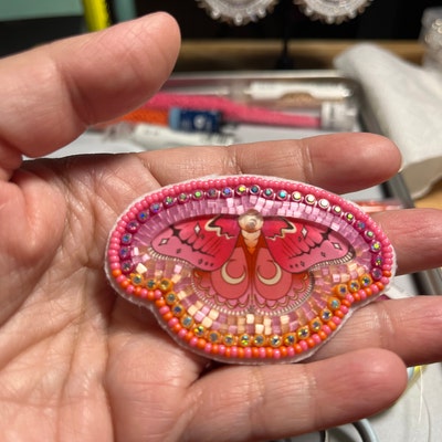 11/0 Silver Lined Seed Beads: Rainbow Pink