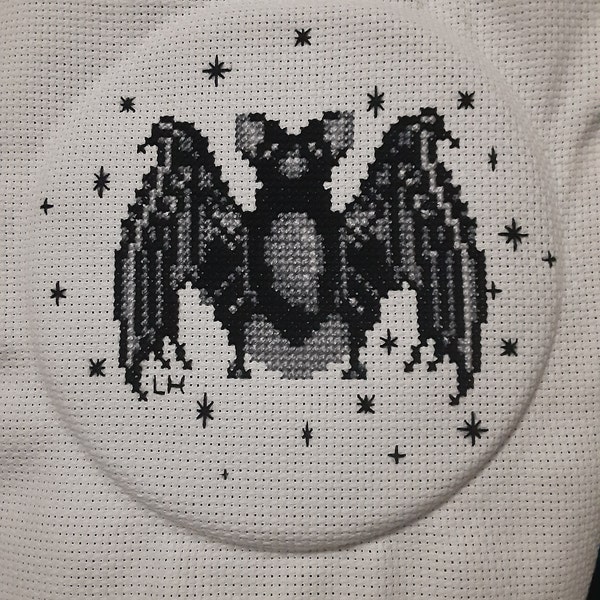 Modern Gothic Medieval Bat Cross Stitch Chart Pattern PDF Gothstitch ...