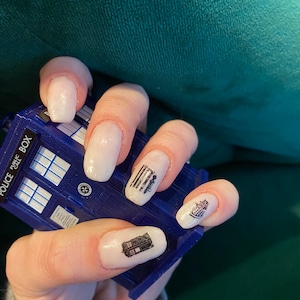 Ariel added a photo of their purchase