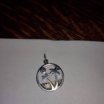 Silver-tone Titanium Palm Tree Charm | In Stock! | Lucleon - Foto 8