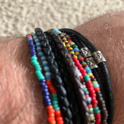 Men's Single Strand Tiny Seed Bead Stretch Bracelet Multi Colored ...