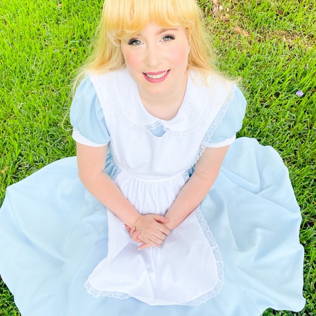 princess polly baby blue dress Disney Bounding Alice in Wonderland Characters