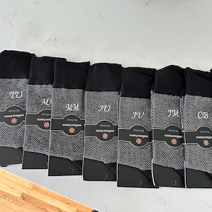 Groomsmen Socks Personalized, Groomsmen Proposal Gifts , Wedding Groomsmen Gift, Best Man proposal, Embroidered Groosman Socks, Groom Socks