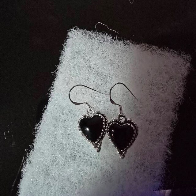 アクセサリー HUMAN MADE Heart Silver Earrings \"Black Buy Human Made Heart Earring 'Black' - HM27GD065 BLAC | GOAT