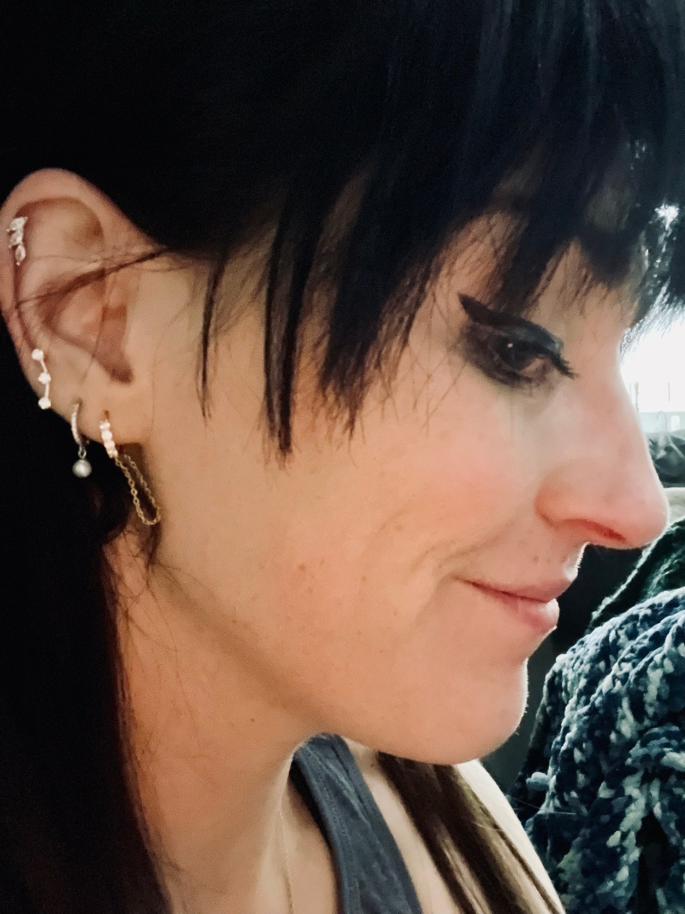 Chain hoop earrings - Cz huggie hoop - Hoop earring with chain - Chain hoop -Hoop earring - Chain earrings -Silver hoop - huggie hoop