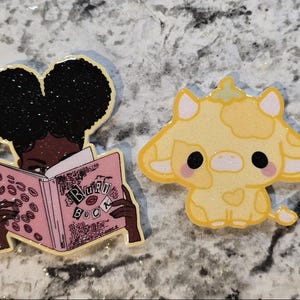 NEW - None Swap - Cute Black Girl W’ Glittery Burn Book  - Phone Grip