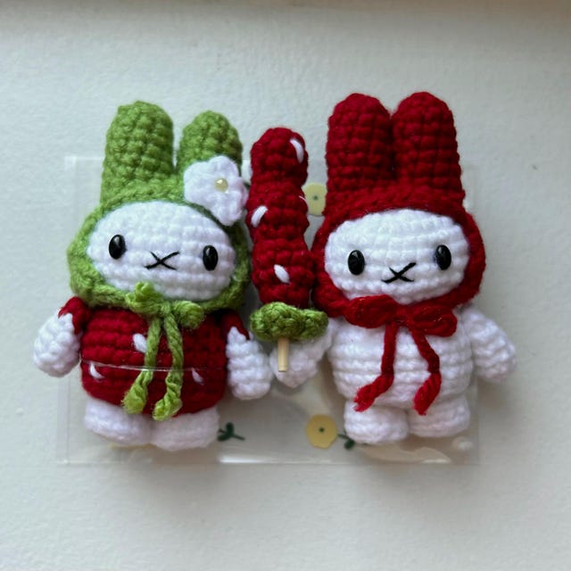 Strawberry Tanghulu Miffy Crochet Keychain - Etsy