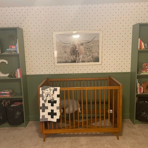 Taylor added a photo of their purchase