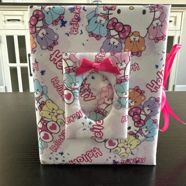 Custom Hello Kitty Photo Album, Hello Kitty Photo Album - Holds