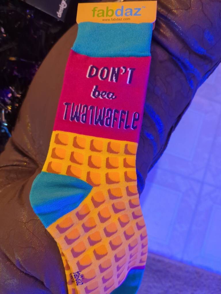 Don&#39;t Be a Twatwaffle Women&#39;s Novelty Crew Socks | Sassy socks | Sarcastic Cute Socks | Witty & Cute Phrases For Women