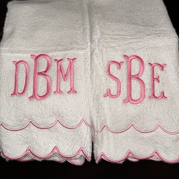 Three-letter Fishtail Monogram Embroidery Font | Rounded Serif Machine ...