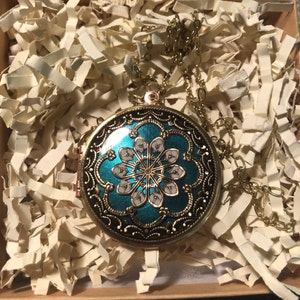 Kristen added a photo of their purchase