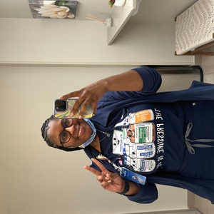 La-Kayla added a photo of their purchase