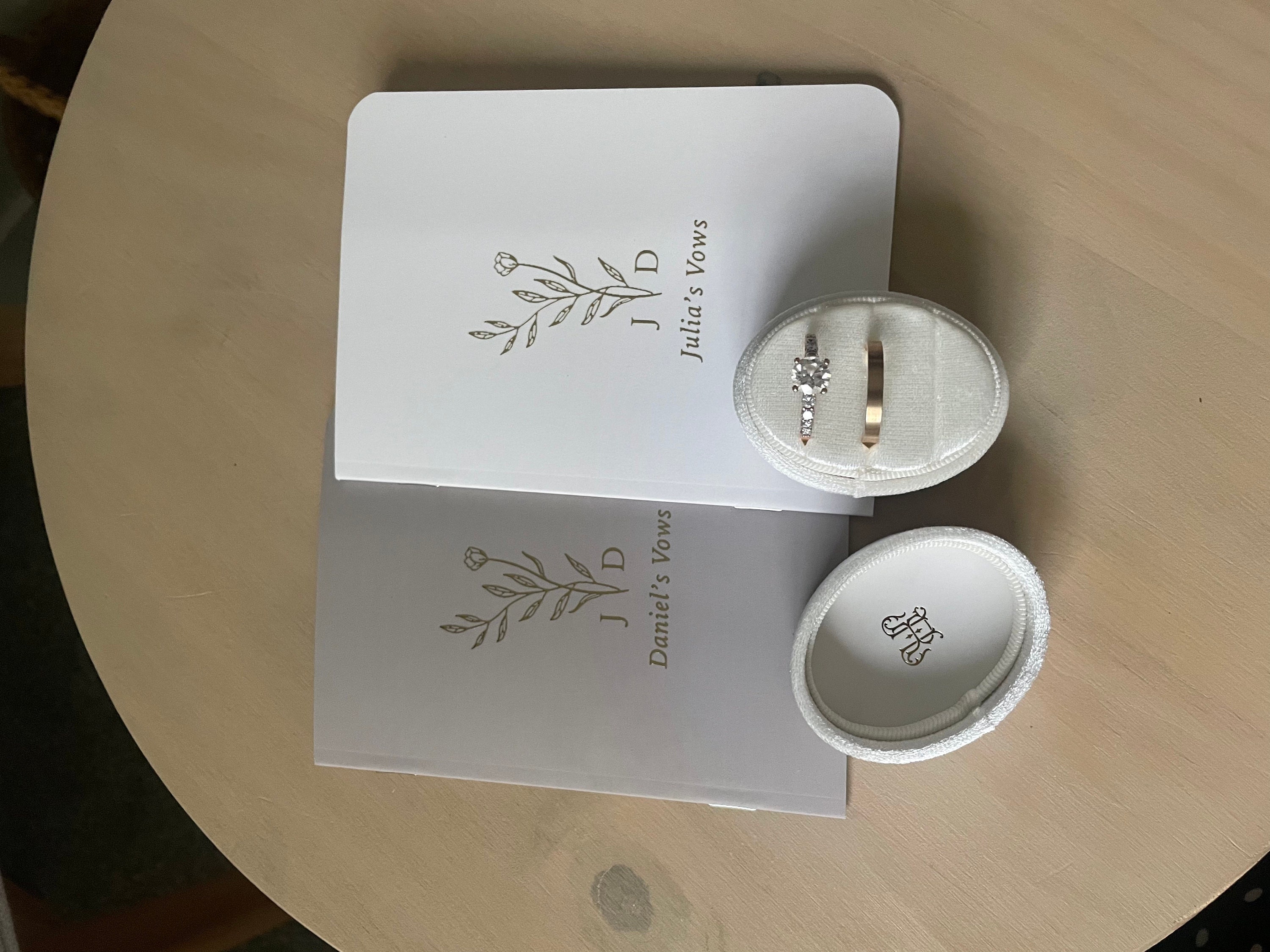 3 Slot Ring Box Wedding Velvet, 3 slot Custom Wedding Ring Box, Engagement, White, Triple Slot, Modern Ring Box, Custom Box Oval Triple