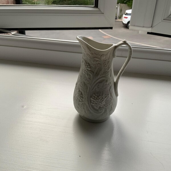 Square Bud Vase King Crown