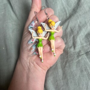 Taylor added a photo of their purchase