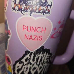 Moth hat ein Foto des gekauften Artikels hinzugefügt