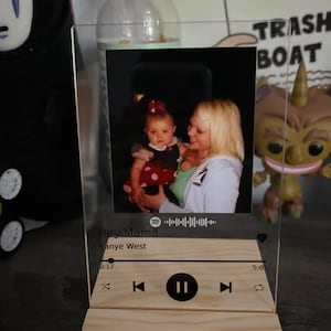 Leyna added a photo of their purchase