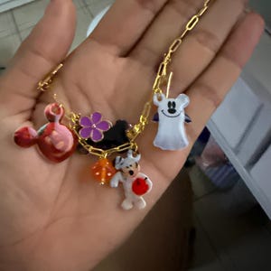 Jazmin added a photo of their purchase