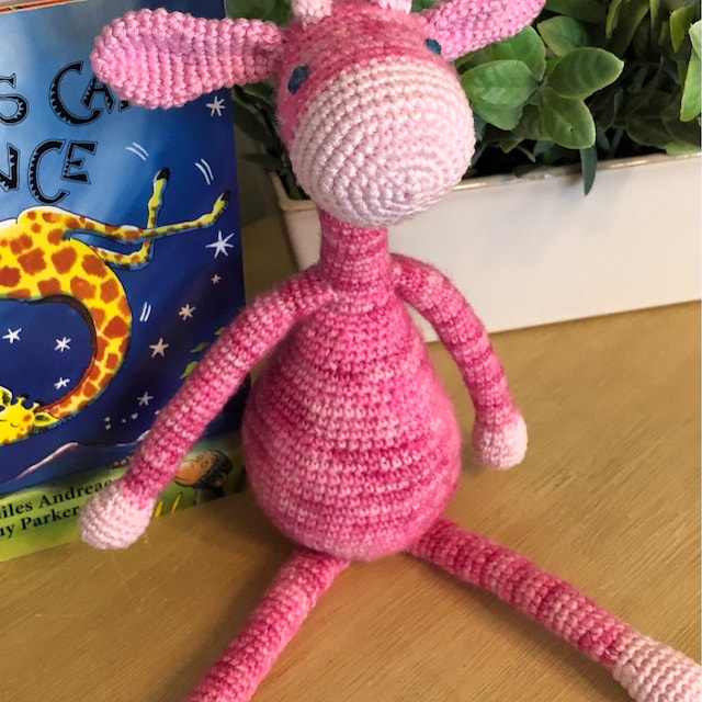Easy Giraffe Amigurumi Free Crochet Pattern - OkieGirlBling'n'Things