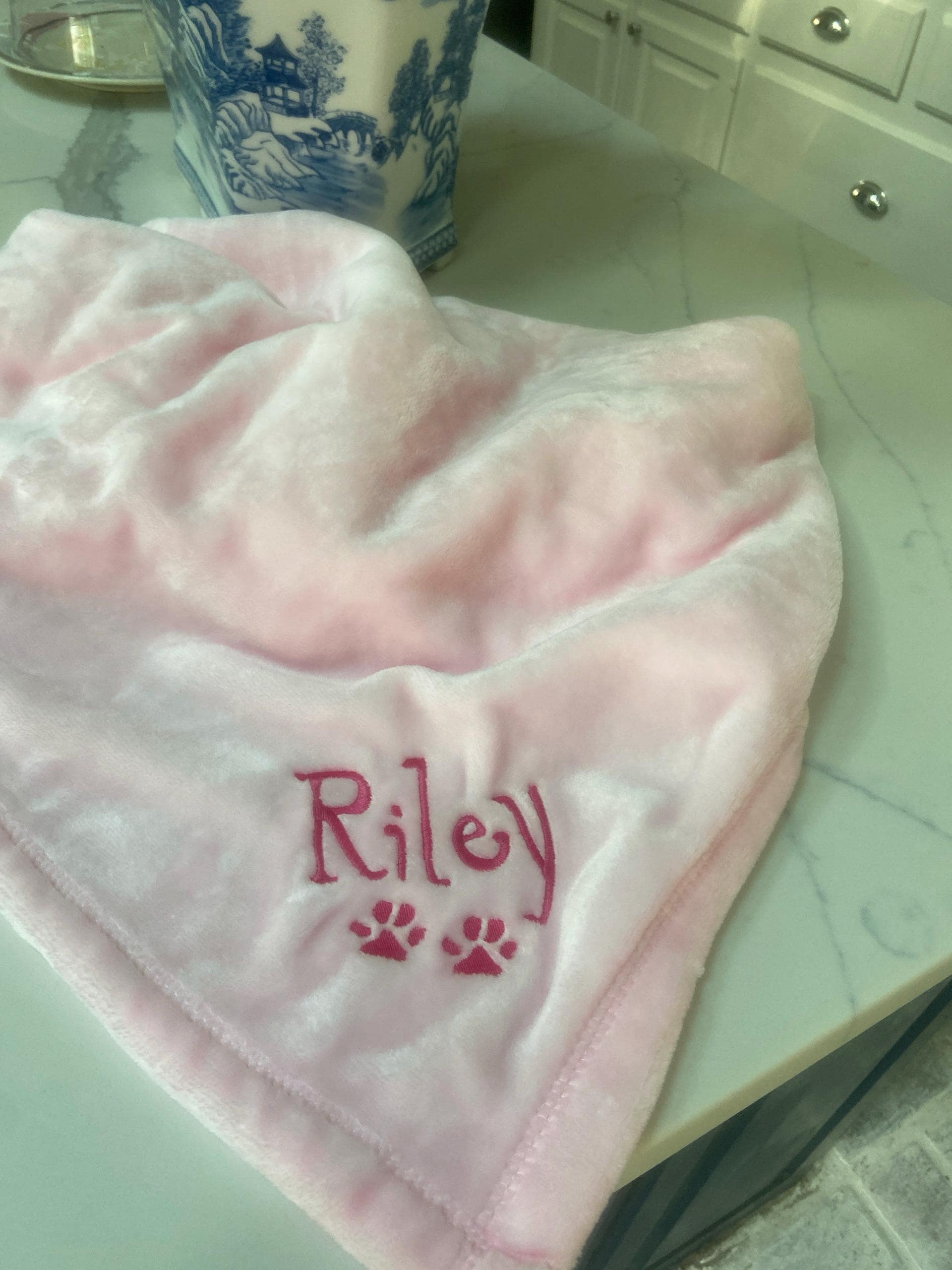 Personalized Soft Blanket for Pet | Blanket with Dogs Name | Blanket with Cats Name Custom Embroidered Blanket for Dog, Cat, with Paw Prints