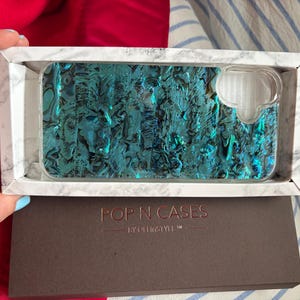 Dahlia added a photo of their purchase