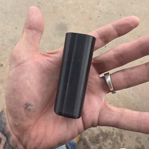 Shelton added a photo of their purchase