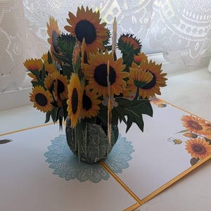 3Dひまわりポップアップカード：手作りの花のグリーティングカード