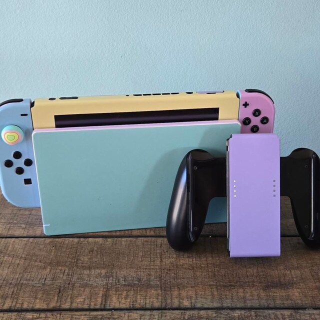 Nintendo Switch 本体 カスタムスキン付き Switch本体、Joy-Con、ドック用スキンデカール（サンカラー、80年代風