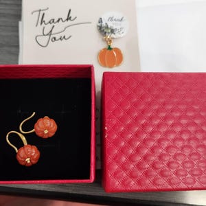 Elizabeth added a photo of their purchase