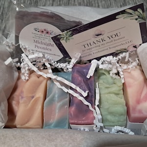 Yazsharay added a photo of their purchase
