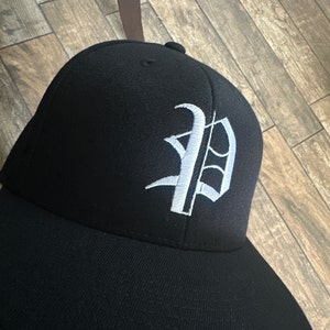 Custom Embroidery Flexfit Fitted Hat with Your Custom Print Flat Bill High Profile Hat 6210