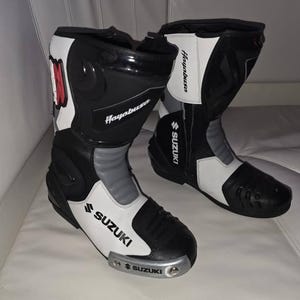 Stephane added a photo of their purchase