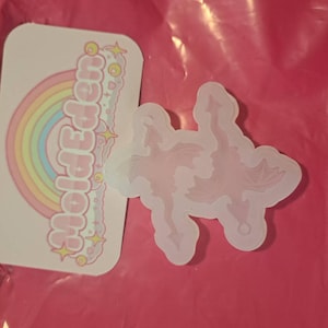 Kendra added a photo of their purchase
